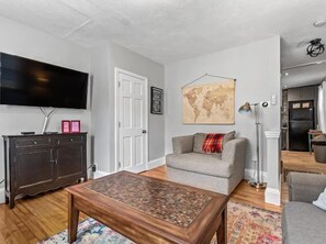 تلفزيون ذكي، كُتُب