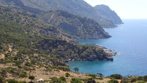 Una spiaggia nelle vicinanze