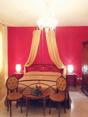 1 Schlafzimmer, Zimmersafe, Bügeleisen/Bügelbrett, Reisekinderbett