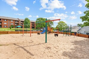 Children’s area - Uniquely charming Pet Friendly 2 Bed condo near the strip at Pointe Royale! (Branson)
