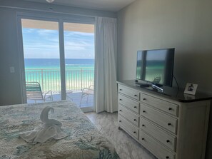 2 bedrooms, iron/ironing board, free WiFi, bed sheets - Premium Oceanfront Windsong Unit at SPLASH – Kids Waterpark & Sunset Views! (Panama City Beach)