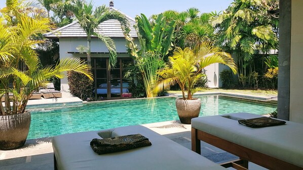 Massage - Villa Koru (Seminyak)