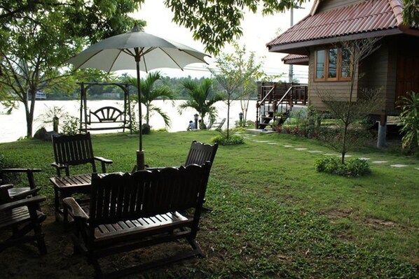 Terrace/patio - Chantara Resort (Bang Khonthi)