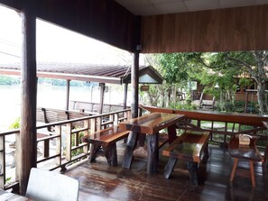 Daily local cuisine breakfast for a fee