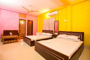 家庭别墅 | 办公桌、隔音、床单