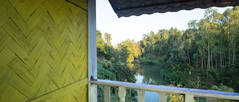 Deluxe Room | Balcony