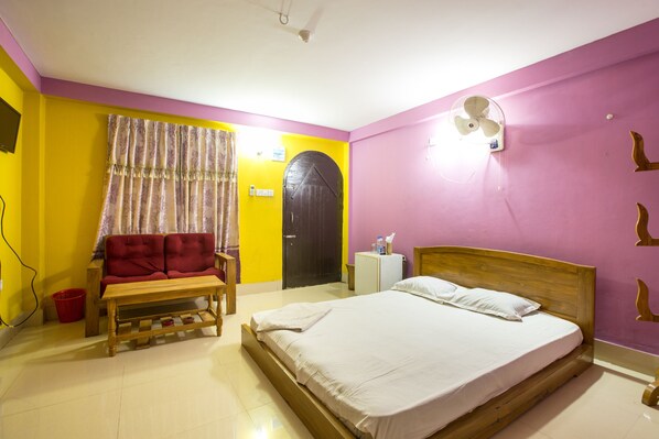 Deluxe-huone | Työpöytä, äänieristys, vuodevaatteet