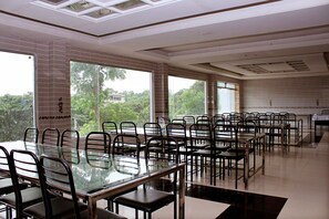 Desayuno continental incluido todos los días