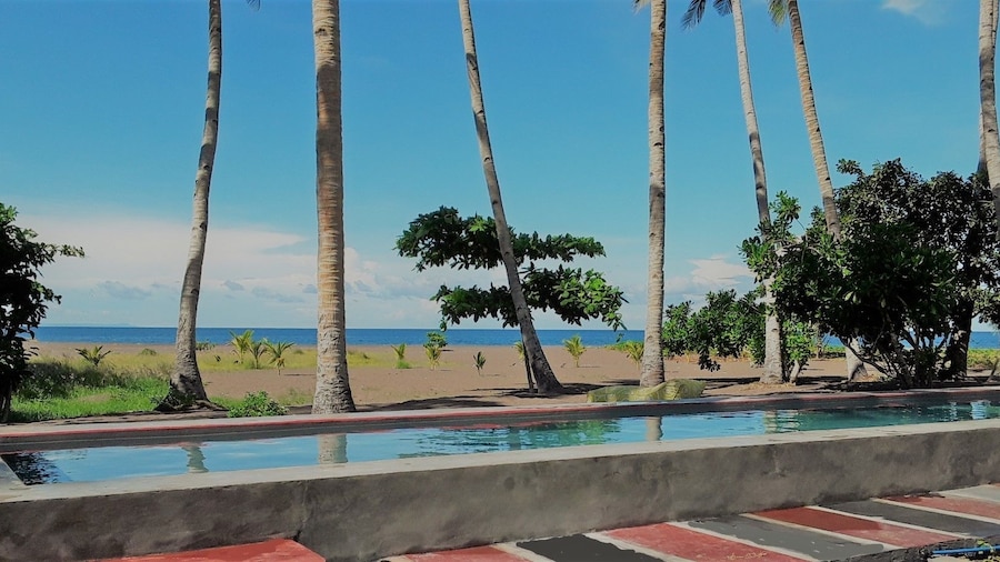 SomeWhere Else Boutique Resort