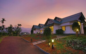 Comfort Quadruple Room, 2 Bedrooms | Premium bedding, minibar, in-room safe, laptop workspace - The Leaf Munnar Resort (Devikolam)