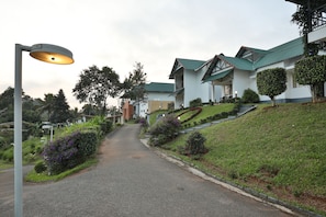 Exterior - The Leaf Munnar Resort (Devikolam)