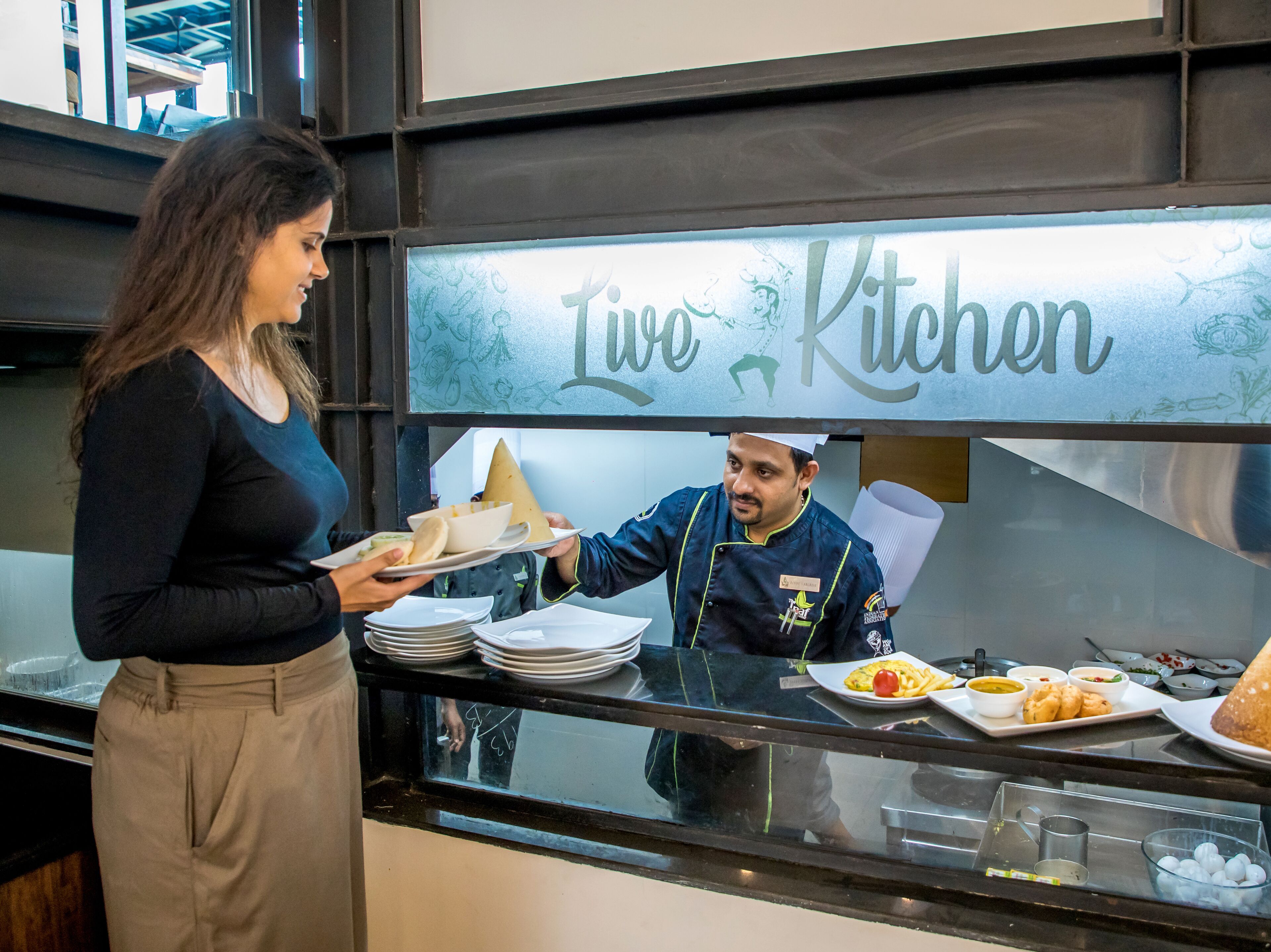 Dagelijks ontbijtbuffet (INR 500 per persoon)