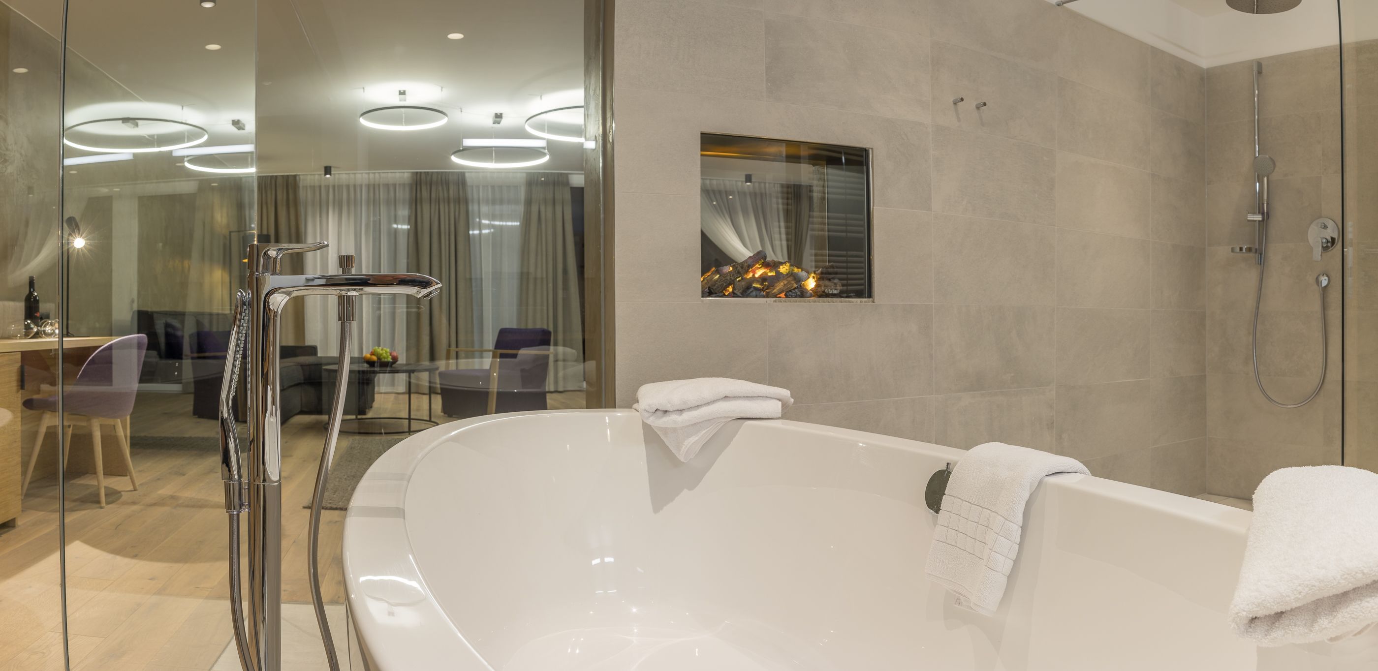 deluxe penthouse, sauna | hypo-allergenic bedding, in-room safe, free wifi, bed sheets