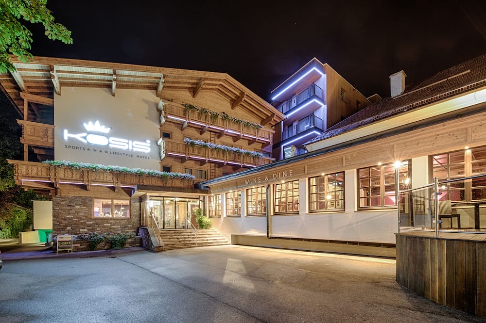 KOSIS Sports Lifestyle Hotel