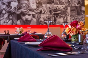 Breakfast, lunch, dinner served; international cuisine  - Bliss Resort (Mombasa)