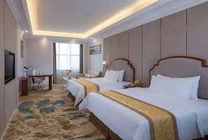 Desk, blackout drapes, iron/ironing board, free WiFi - Vienna Hotel Zhong Da Branch (Guangzhou)