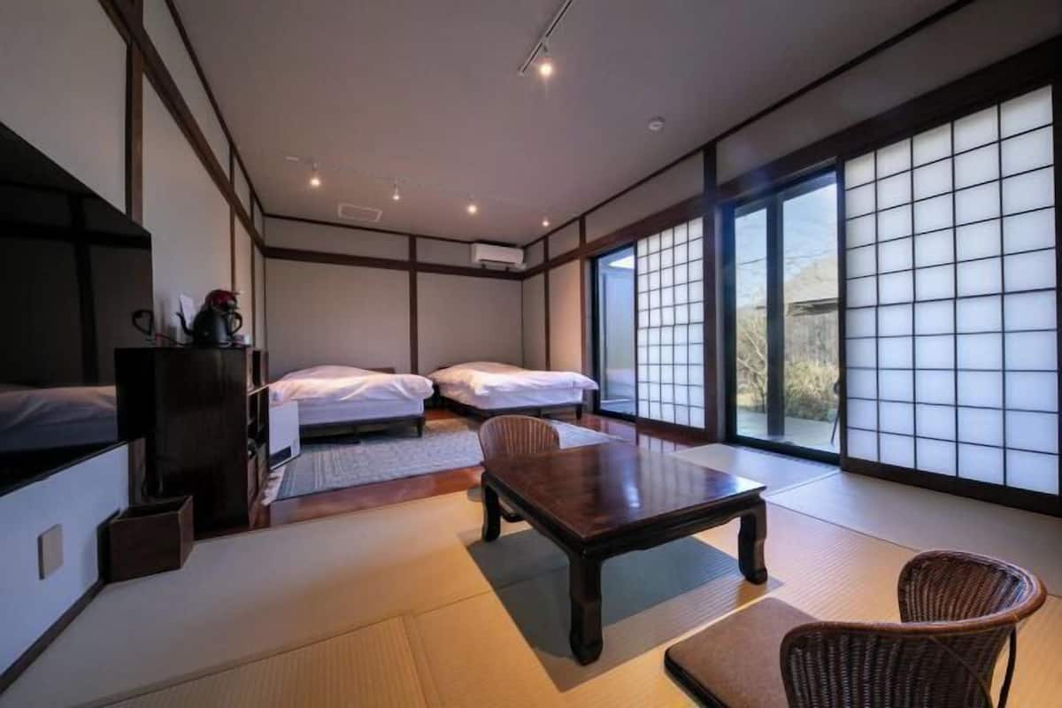 1 bedroom, in-room safe, free WiFi