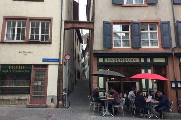 EntrĂ©e de lâhĂ©bergement