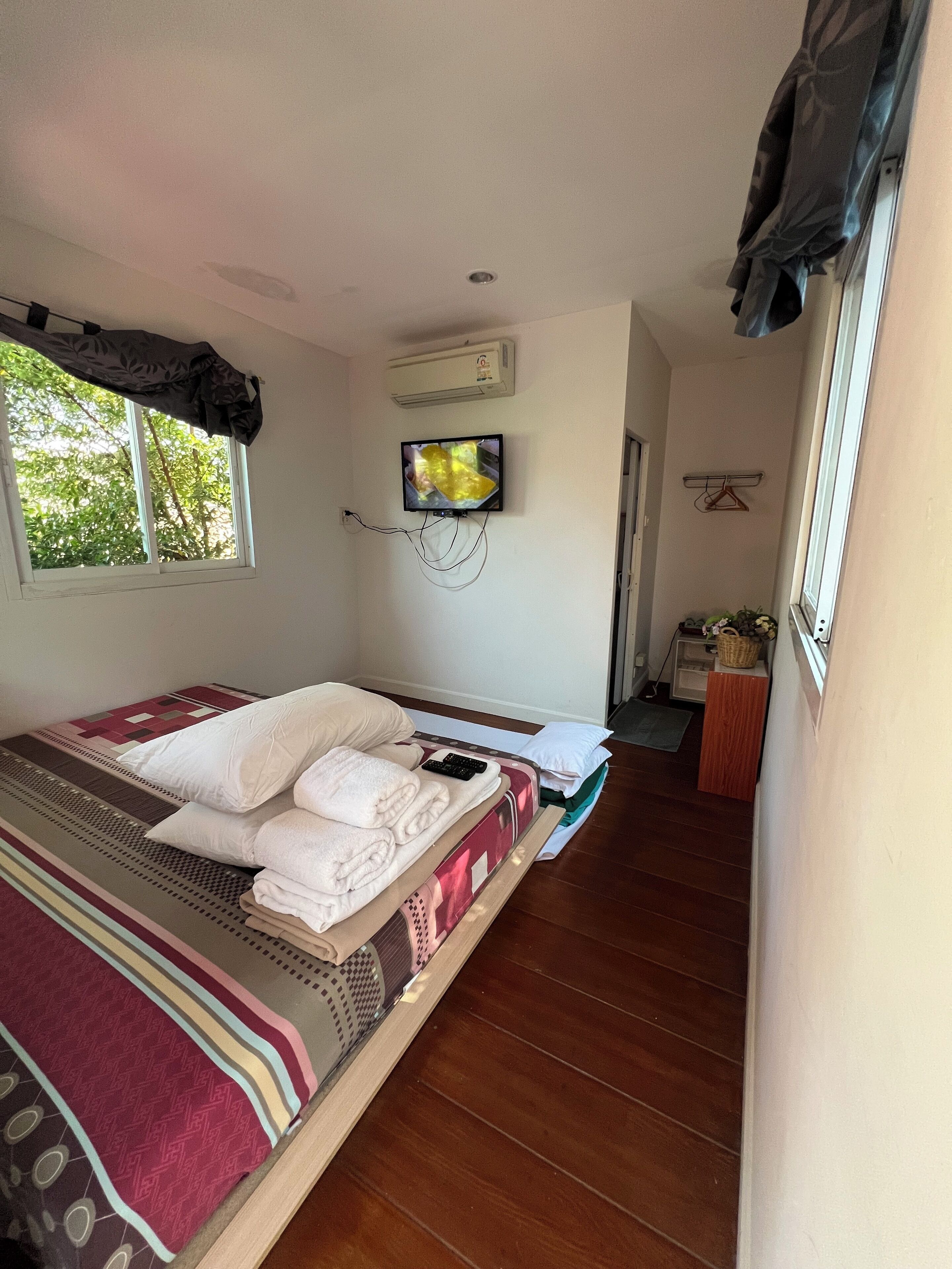 Standard Double Room | Free WiFi