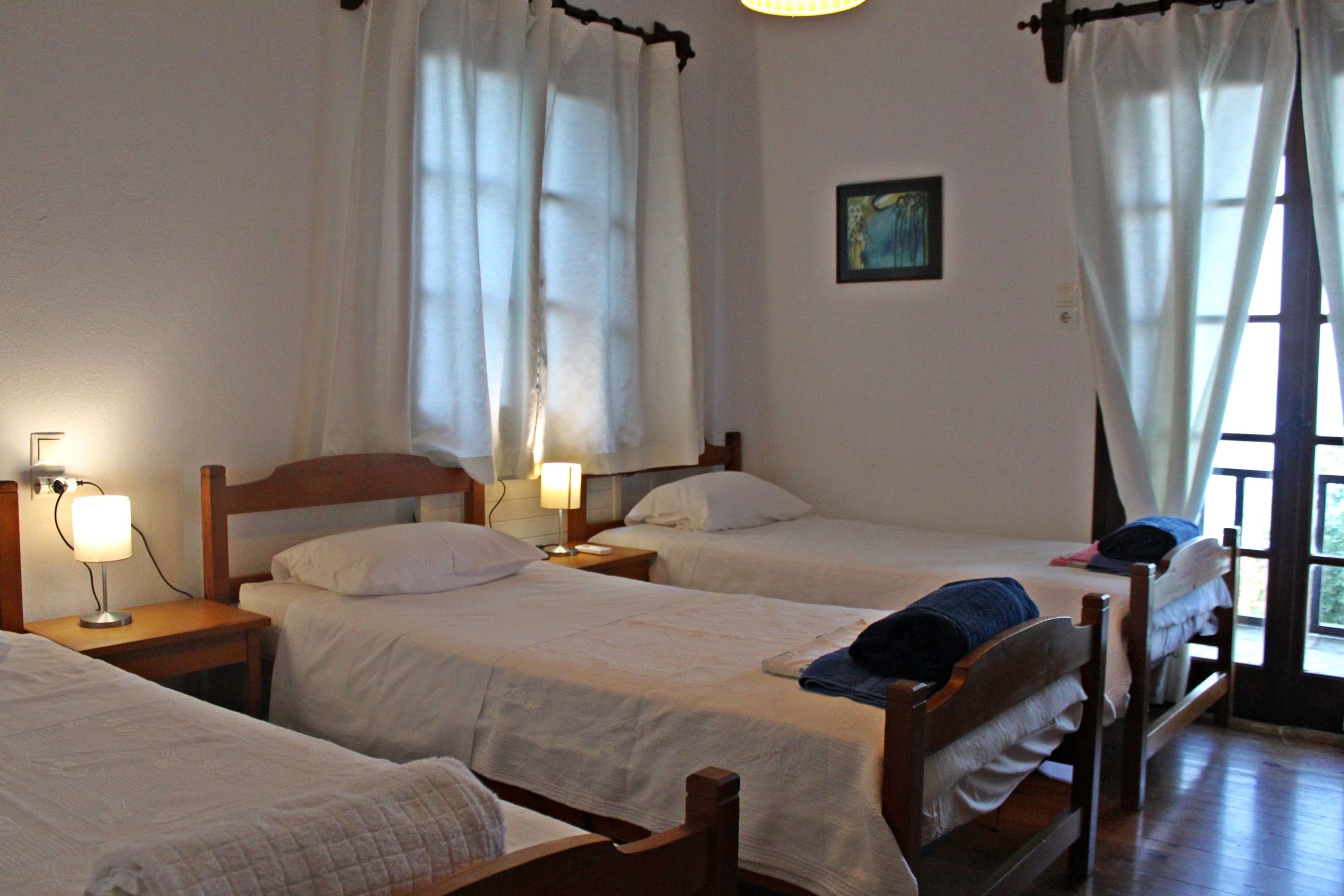 1 bedroom, desk, iron/ironing board, free cots/infant beds