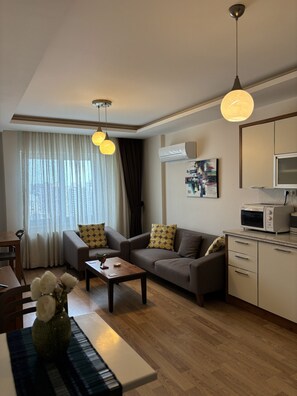 Family Suite, 2 Bedrooms | Room amenity - Upart Home (Mersin)