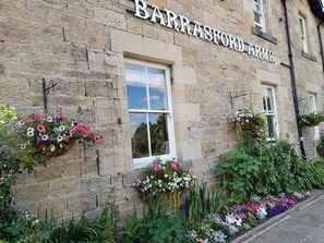 Exterior - Barrasford Arms (Hexham)