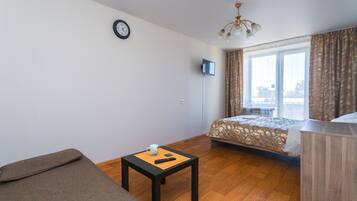 Apartment, 1 Schlafzimmer | 1 Schlafzimmer, schallisolierte Zimmer, Bügeleisen/Bügelbrett