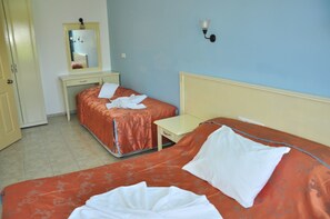 Appartement, 2 chambres | Bureau, lits bébé (gratuits), Wi-Fi gratuit