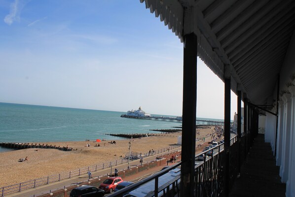 Triple Room | Balcony view - The Glastonbury Hotel (Eastbourne)