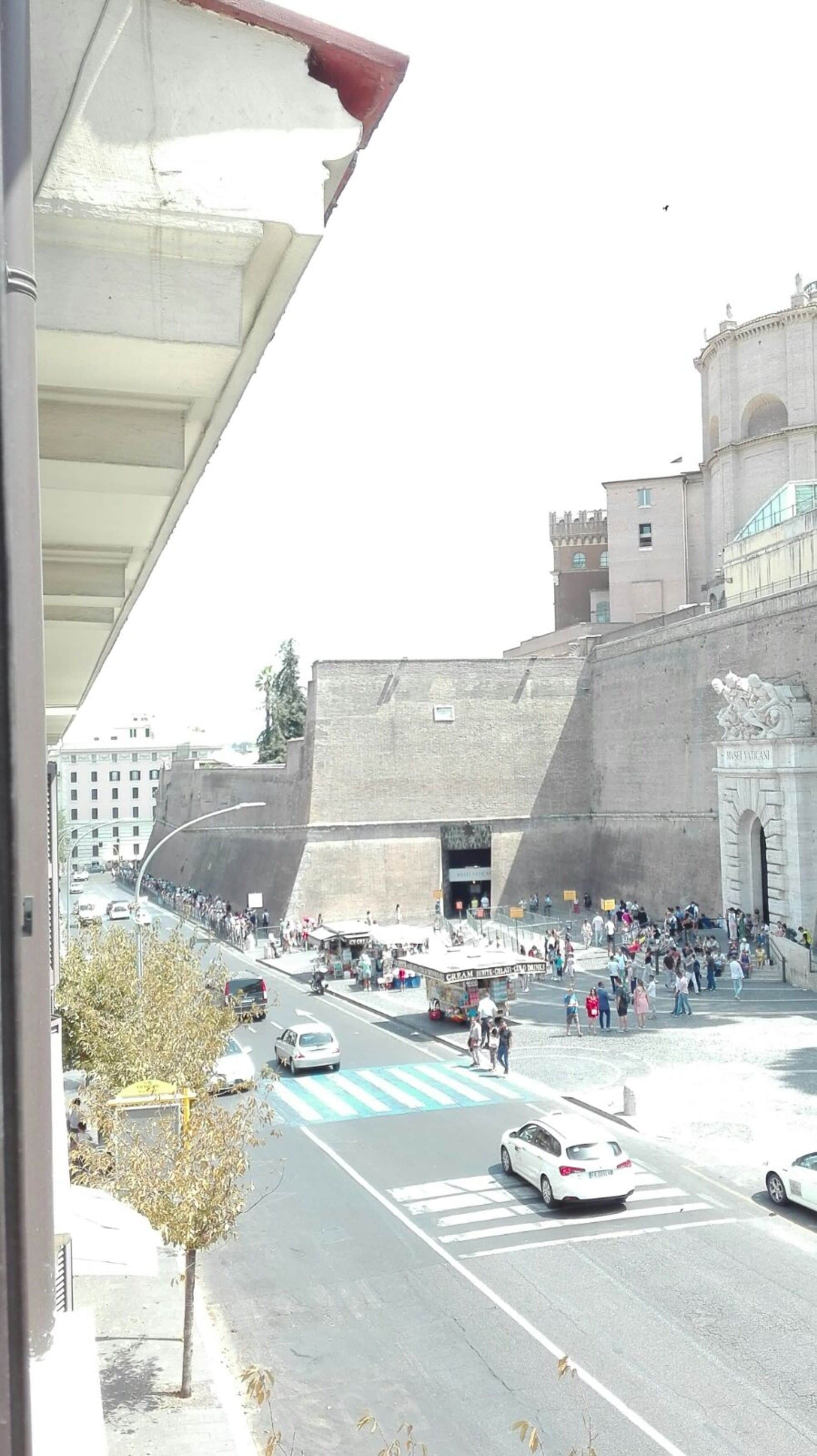 Photo - My Bed Vatican Museum