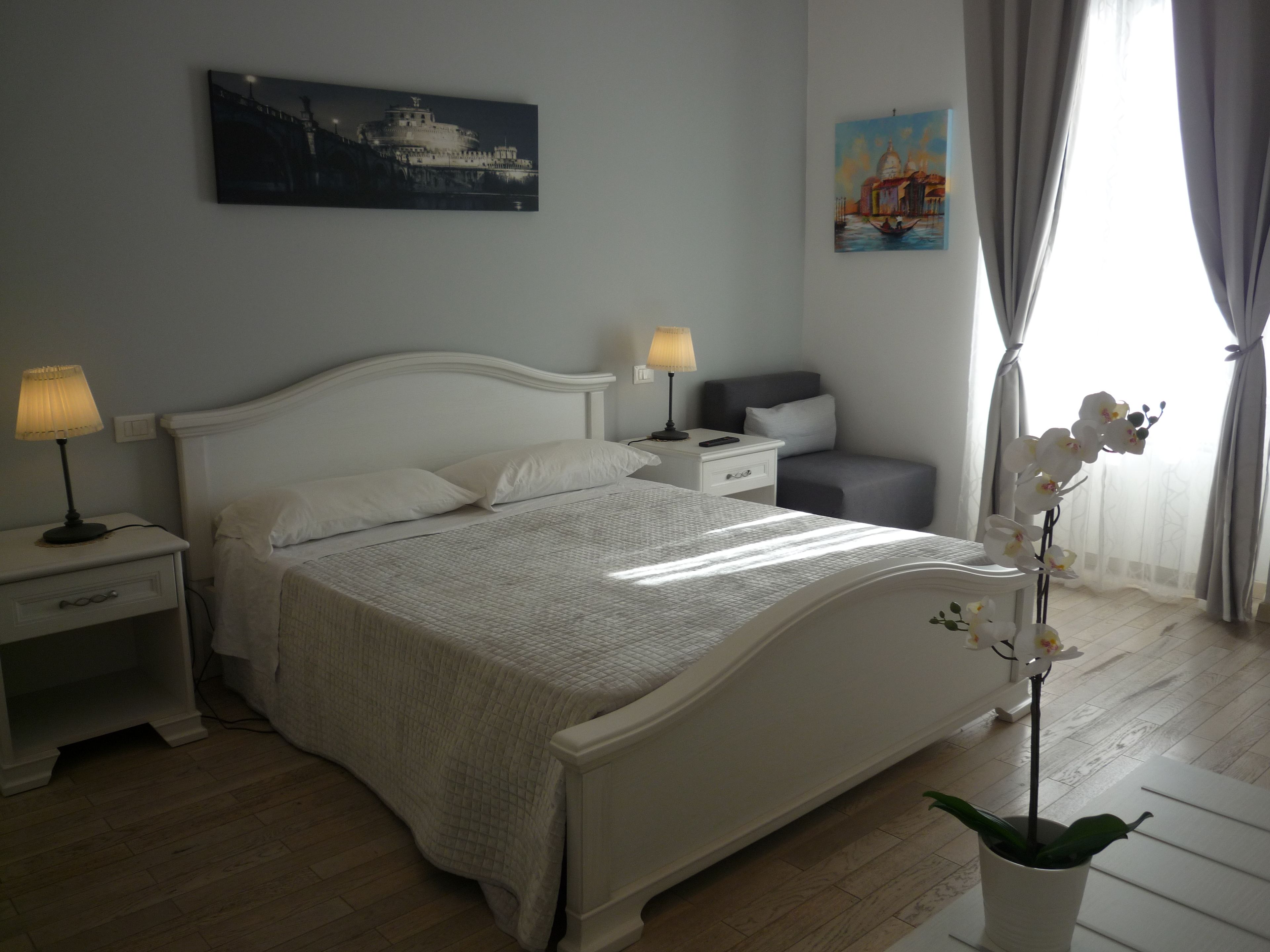 Dobbeltrom – deluxe | Italienske Frette-laken, sengetøy av topp kvalitet og dundyner