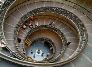 Point of interest - My Bed Vatican Museum (Rome)
