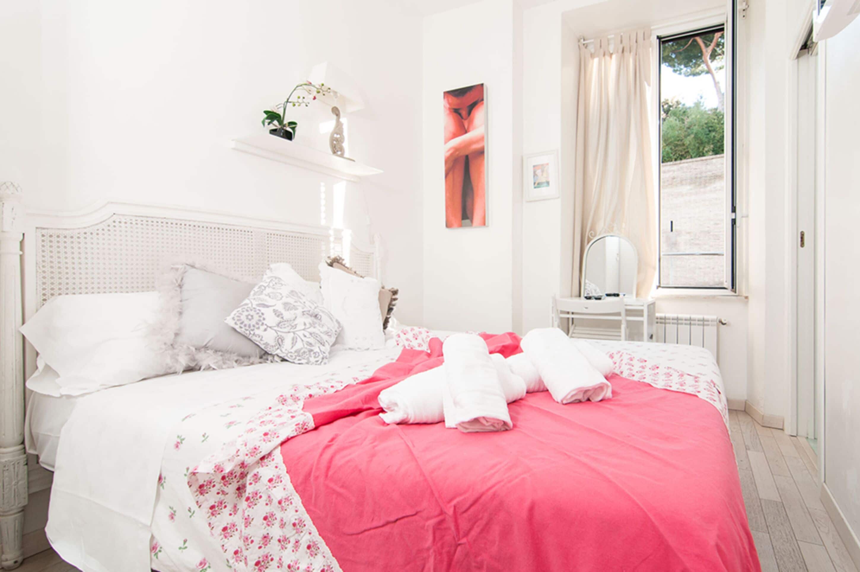 Photo - My Bed Vatican Museum