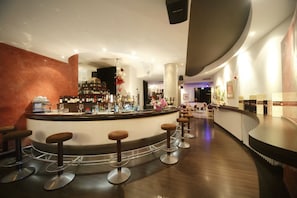Bar (di hartanah)