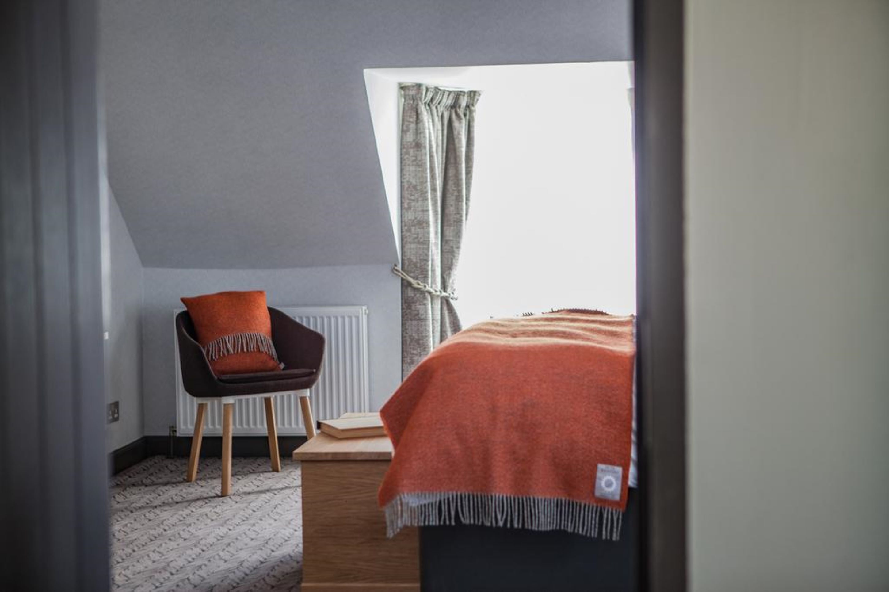 premium double room | desk, iron/ironing board, free wifi, bed sheets