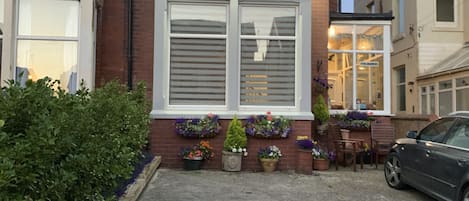 Fachada de la propiedad