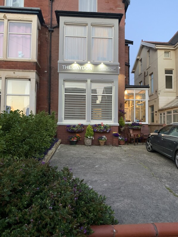 Facciata della struttura