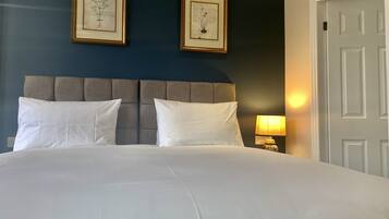 Grand Double or Twin Room | Premium bedding, desk, soundproofing, iron/ironing board