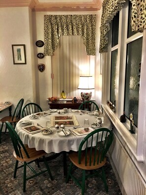 Colazione completa inclusa, servita tutte le mattine 