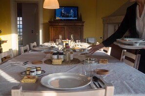 รวมอาหารเช้าแบบบุฟเฟ่ต์ ทุกวัน