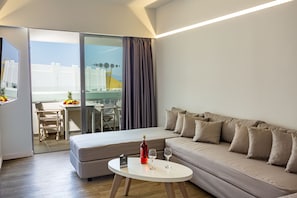 Free minibar, in-room safe, desk, blackout curtains
