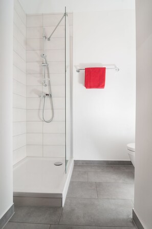 Free toiletries, hair dryer, towels - Jugendhotel Egger (Villach)