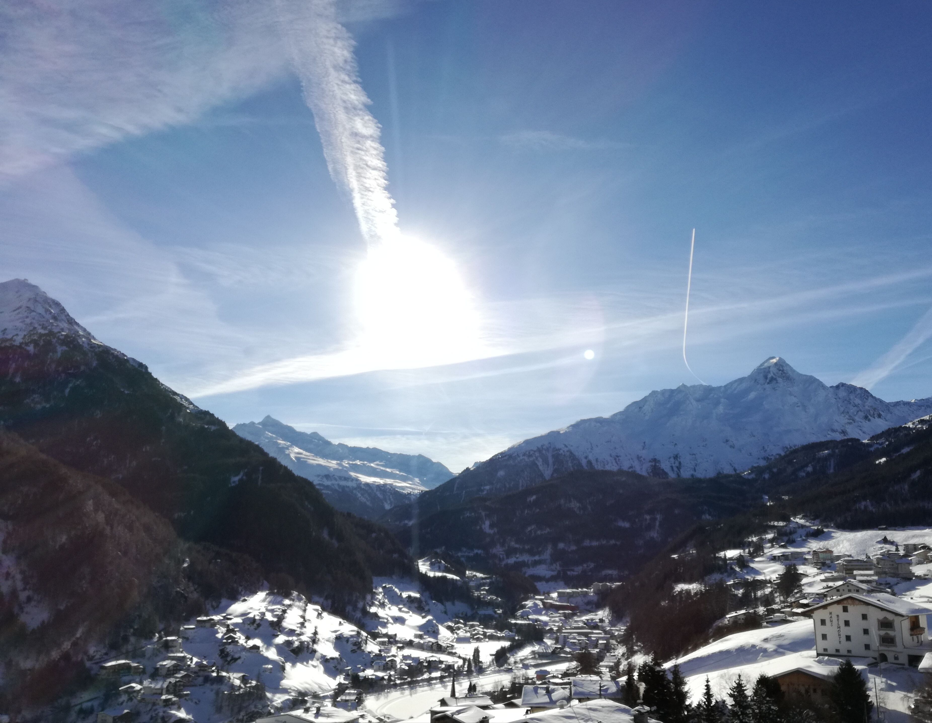 in-room safe, desk, soundproofing, free cots/infant beds