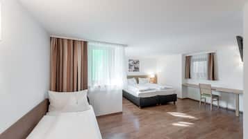 Apartment (up to 9 people , Ap. 13) | In-room safe, desk, soundproofing, free cribs/infant beds