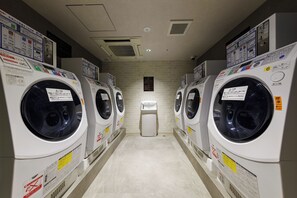 Laundry room - JR-East Hotel Mets Shibuya (Tokyo)