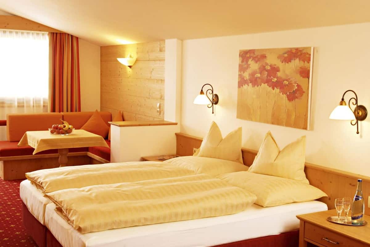 in-room safe, desk, soundproofing, free cots/infant beds