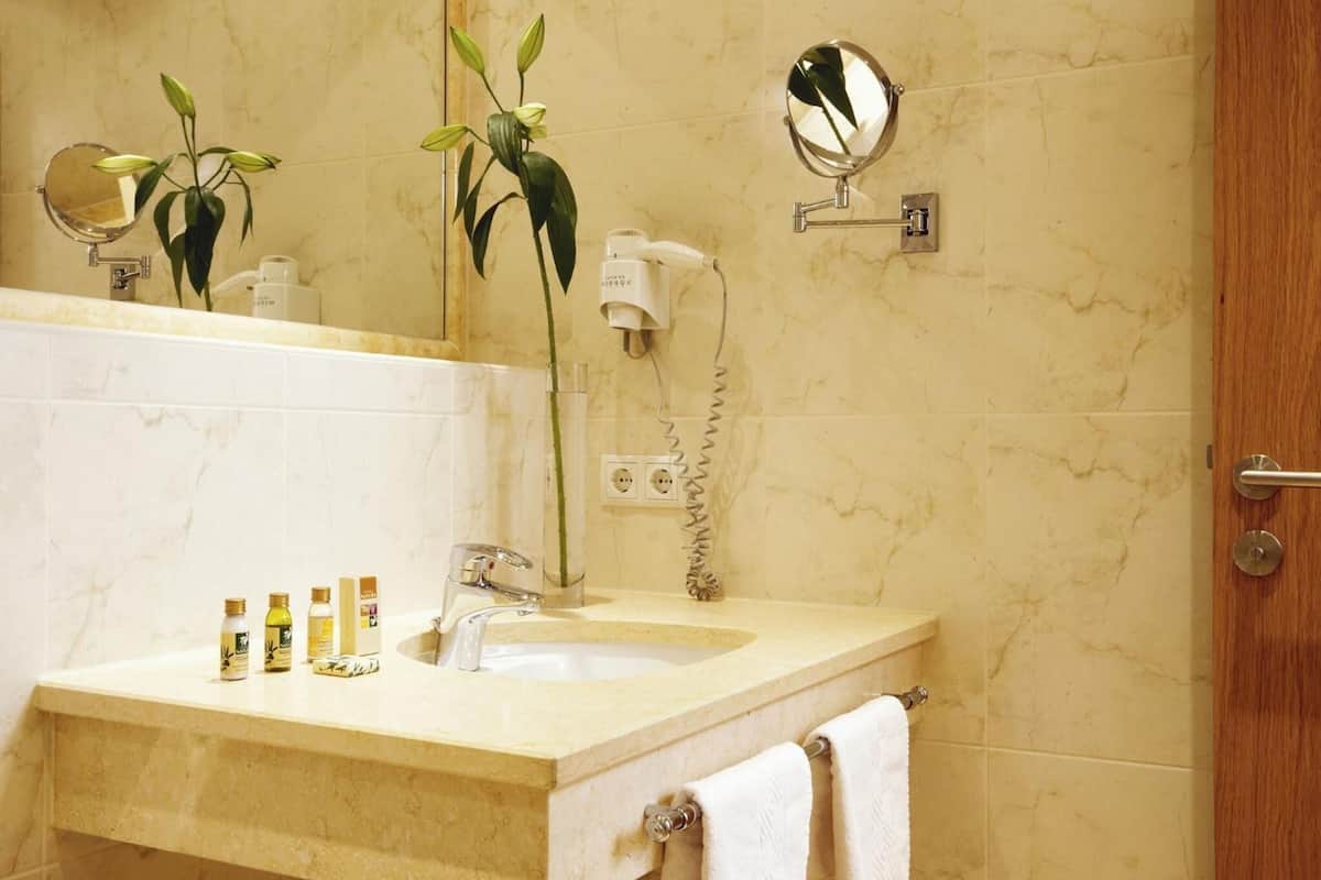 free toiletries, hair dryer, bathrobes, slippers