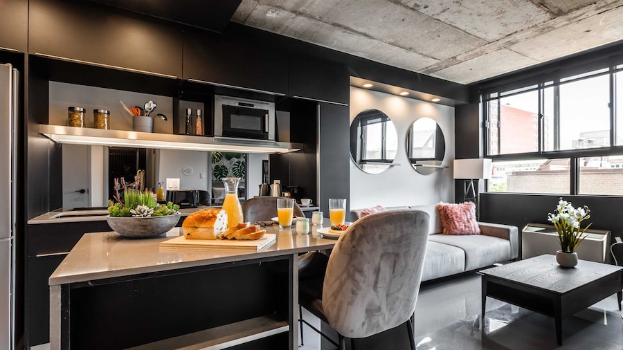 Pierce Boutique Apartments