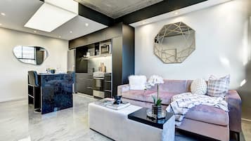 1 bedroom, premium bedding, individually decorated