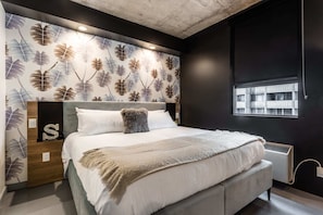 Double Room, 1 Bedroom (404)